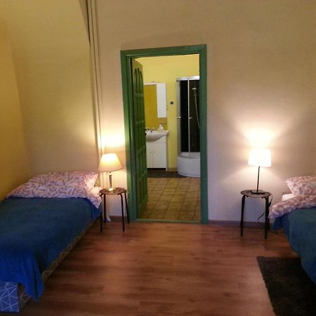 Palac Jastrowiec Esterno foto